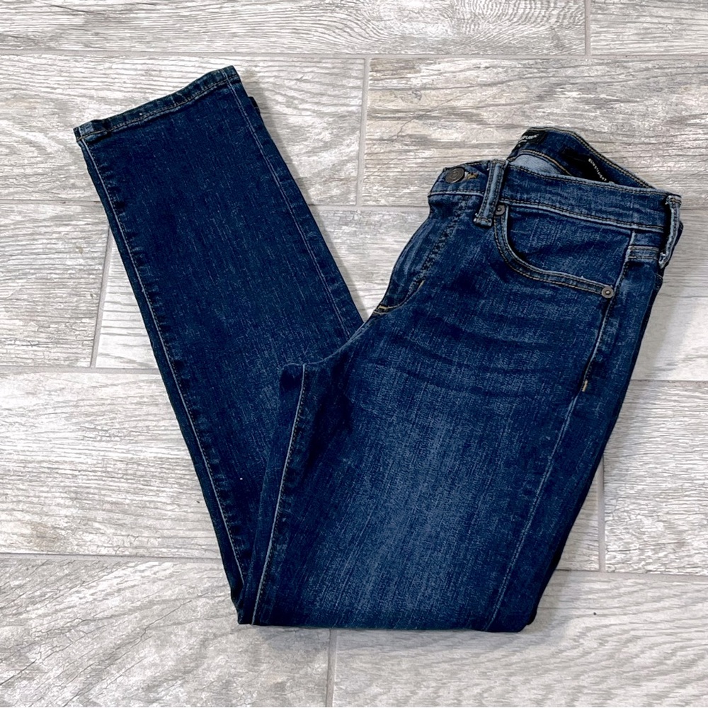 Banana Republic Women’s SLIM STRAIT Dark Indigo Jeans Size 27 S Style 267902
